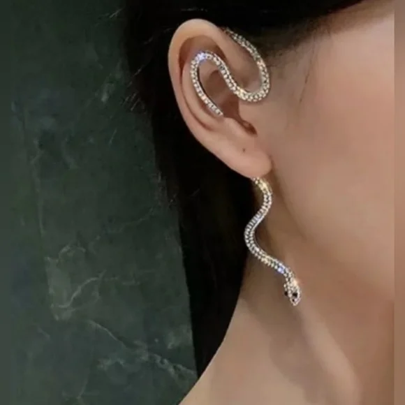 NWOT snake ear clip - Picture 2 of 3